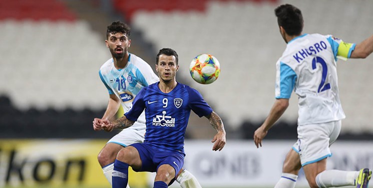 شکست استقلال مقابل الهلال ۱۰ نفره شکست استقلال مقابل الهلال ۱۰ نفره