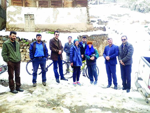 ماجراجویی خطرناک دو دختر سوئیسی در ایران