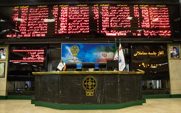 شاخص‌کل ۵۰۸۵ واحد سقوط کرد