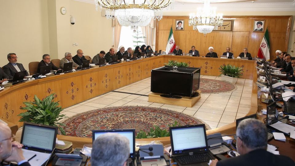 تصویب آئیننامه اجرایی قانون بودجه ۹۸ با رویکرد ایجاد و تثبیت اشتغال تصویب آئیننامه اجرایی قانون بودجه ۹۸ با رویکرد ایجاد و تثبیت اشتغال