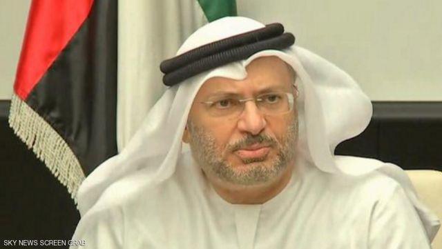 واکنش انور قرقاش به اظهارات ظریف درباره «تیم بی»