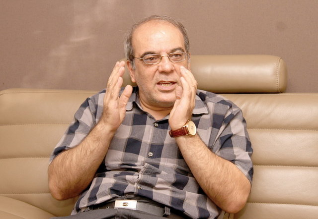 عباس عبدی: 