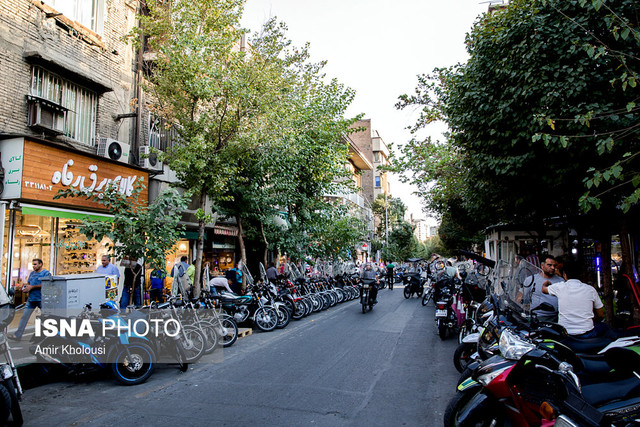 (تصاویر) ناگفتههایی درباره خیابان «لالهزار» (تصاویر) ناگفتههایی درباره خیابان «لالهزار»