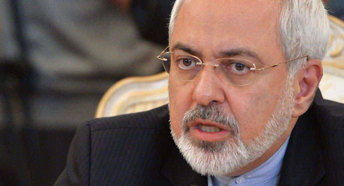 ظریف: مهر ورود و خروج در فرودگاههای کشور ثبت نمیشود ظریف: مهر ورود و خروج در فرودگاههای کشور ثبت نمیشود