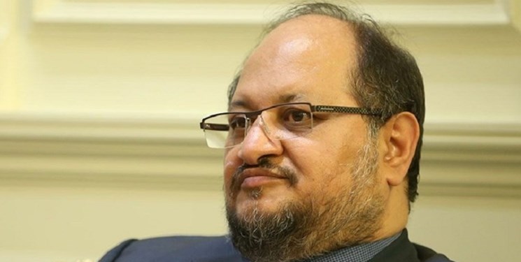 حرکن عجیب مدیر پارلمانی 