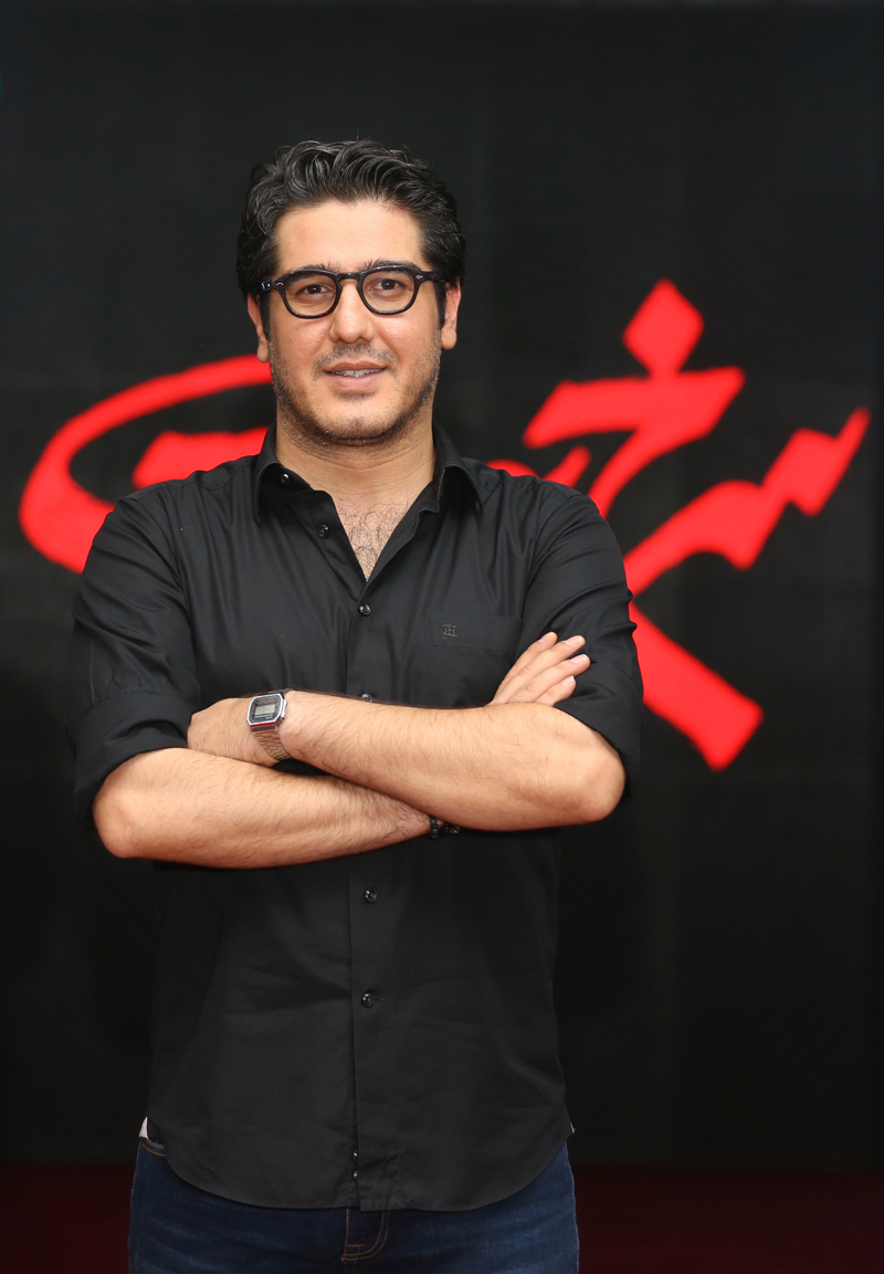 (تصاویر) پریناز ایزدیار و نوید محمدزاده در اکران «سرخپوست» (تصاویر) پریناز ایزدیار و نوید محمدزاده در اکران «سرخپوست»