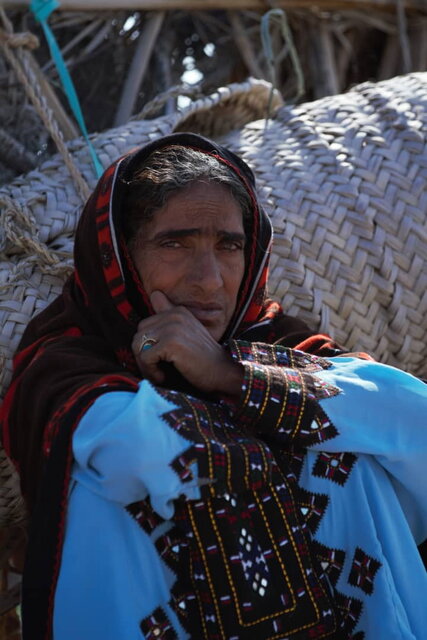(تصاویر) ماجرای تابوشکنی دو زن بلوچ (تصاویر) ماجرای تابوشکنی دو زن بلوچ
