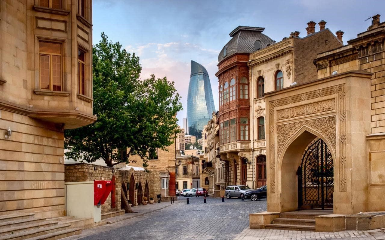 ایچری شهر، شهری باستانی در دل باکوی مدرن