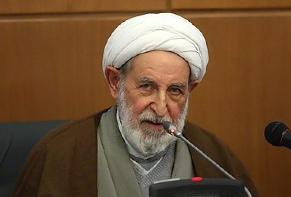 آیت‌الله یزدی: د‌ر برخی کنسرت‌ها رقاصی را رواج می‌دهند‌