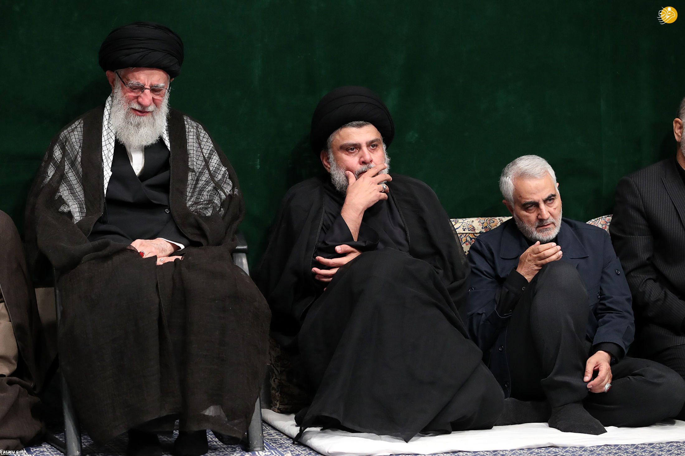 (تصاویر) مقتدی صدر و سردار سلیمانی در عزاداری بیت رهبری