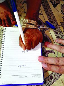 دختری که دست او را گاندو خورد؛ «حوا» چپ‌دست می‌شود!