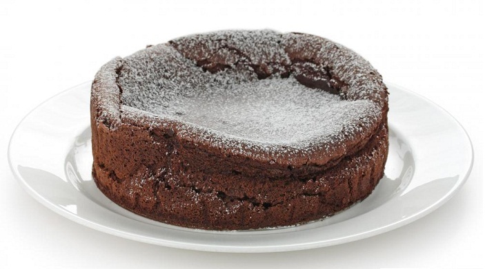 طرز تهیه کیک شکلاتی با گاناش