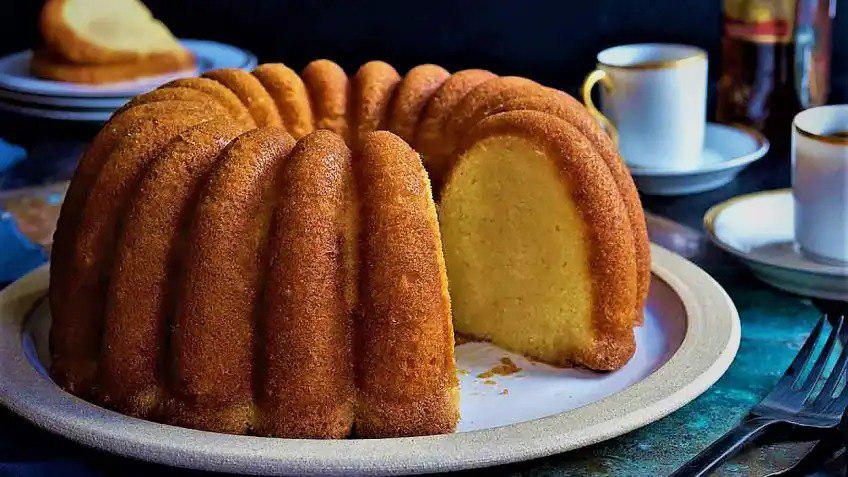 طرز تهیه کیک وانیلی خانگی؛ ساده و حوشمزه طرز تهیه کیک وانیلی خانگی؛ ساده و حوشمزه