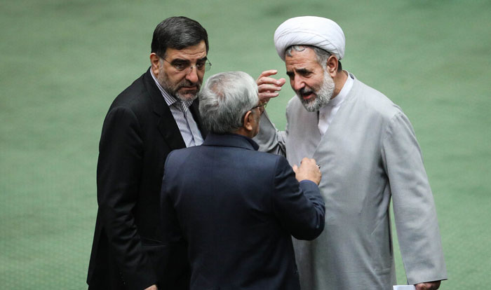پشت پرده طرح استیضاح روحانی و لاریجانی