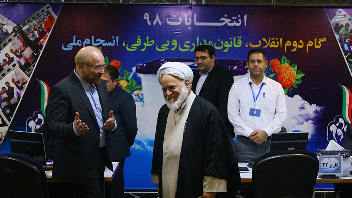 جدال انتخاباتی اصولگرایان؛ هشدار درباره تندروها