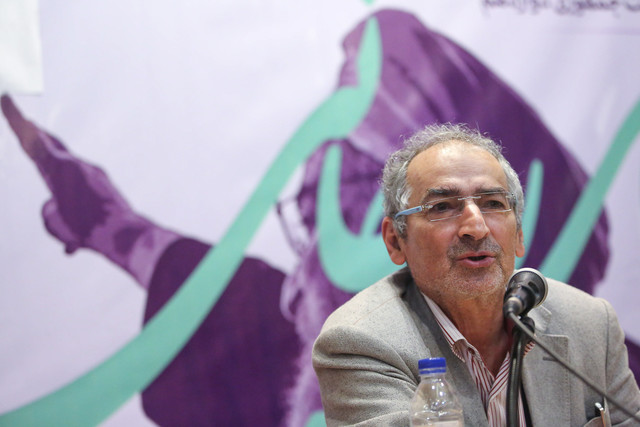 رونمایی از صادق زیباکلام جدید