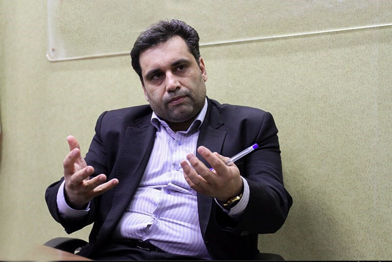 رمزگشایی از یک ماجرا؛ دلیل «هجوم مردم برای فروش طلا» چیست؟ رمزگشایی از یک ماجرا؛ دلیل «هجوم مردم برای فروش طلا» چیست؟
