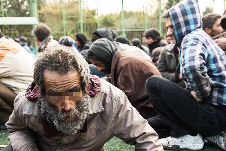پیش‌روی خرنده به خیابان در عصر کرونا؛ معتاد خیابانی خطرناک‌تر است یا مفسد اقتصادی؟!