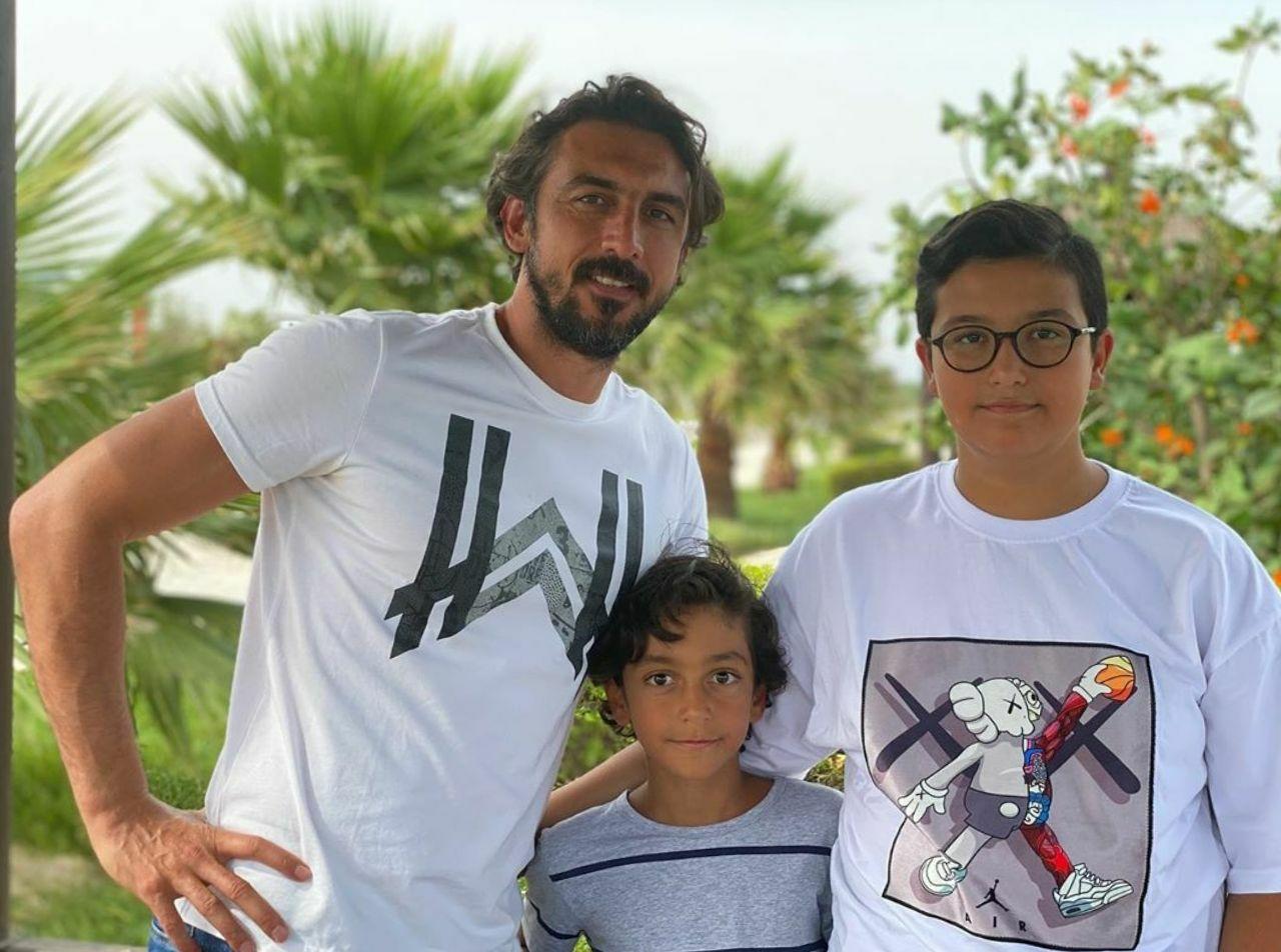 (عکس) مهدی رحمتی و پسرهایش