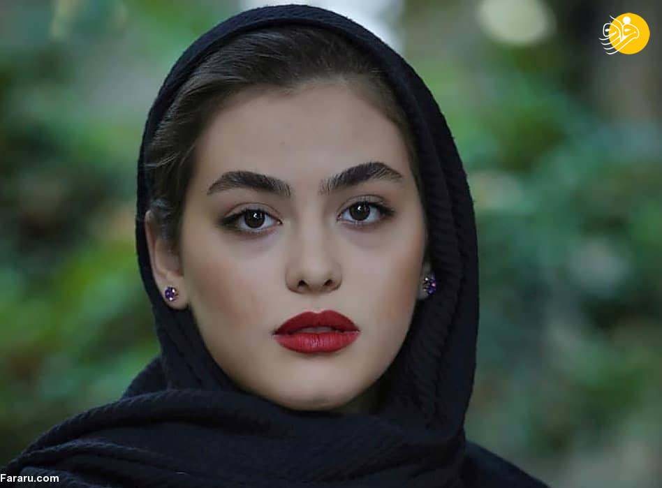 (فیلم و تصویر) مورد عجیب ریحانه پارسا؛ از کشف حجاب و ازدواج سفید تا عریانی!