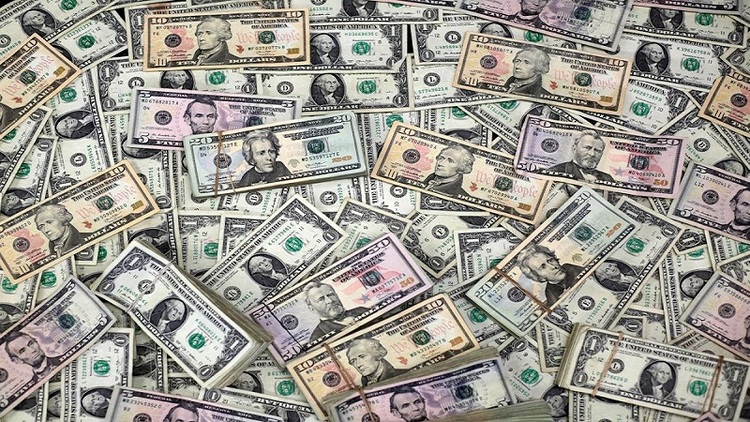 نرخ ارز، دلار، طلا، سکه و یورو در بازار امروز ۷ آذر ۹۹؛ قیمت طلا کمی گران شد