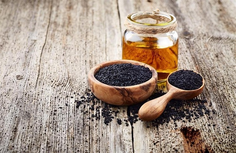 تاریخچه استفاده از سیاه دانه در طب سنتی سیاه دانه و خواص جادویی آن