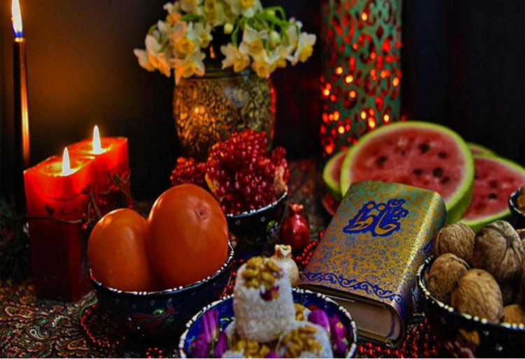 فال حافظ از چه زمان در میان ایرانیان مرسوم شد؟ آداب صحیح گرفتن فال حافظ و چگونگی تفسیر آن