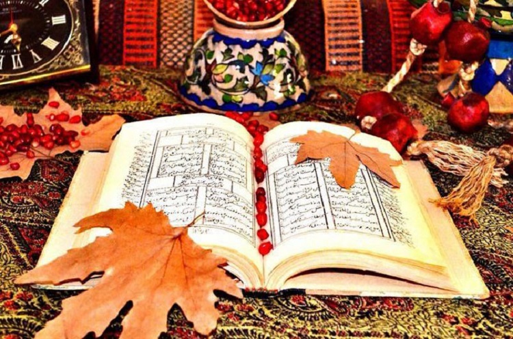 انواع فال و طالع بینی‌های ایرانی و روش استفاده از آن‌ها