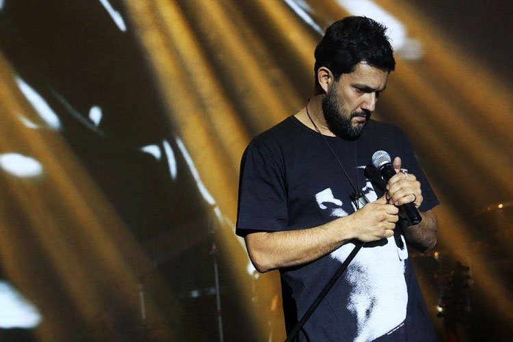 حامد بهداد و کنسرت گروه دارکوب