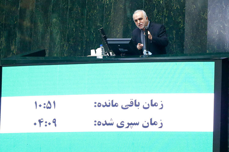 وزیر اقتصاد کارت زرد گرفت/ دژ پسند: هیچ حکمی درباره هفت‌تپه صادر نشده است