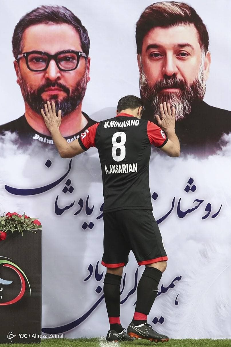 عکس دردناک علی کریمی در دیدار یادبود میناوند و انصاریان