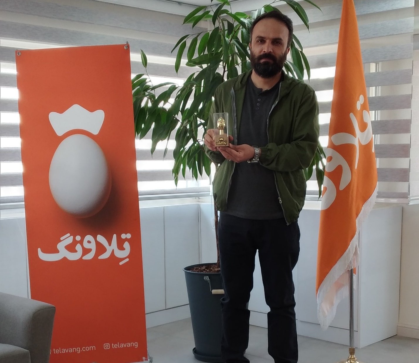 قرعه‌کشی چهارم و پنجم تخم‌ طلا تلاونگ