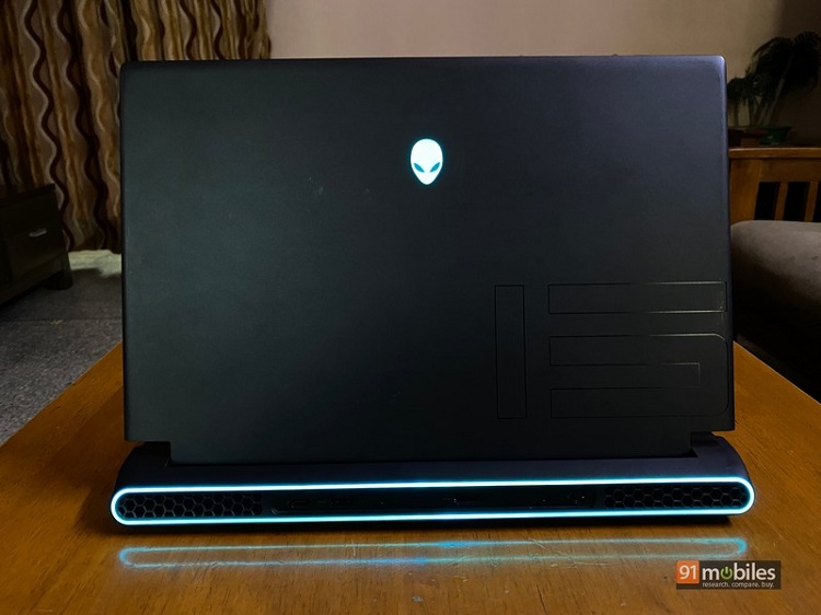 بررسی لپ تاپ گیمینگ قدرتمند Dell Alienware M۱۵ R۶// در حال ویرایش