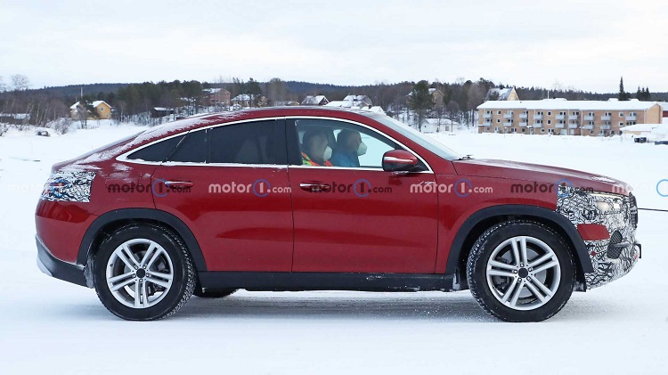اولین تصاویر جاسوسی از مرسدس بنز لوکس GLE 2023