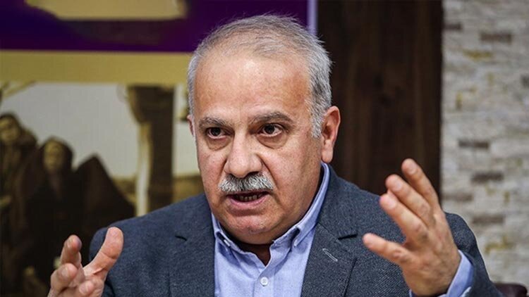 (تصاویر) هنرمندان سینما و تلویزیون که سال ۱۴۰۰ از بین ما رفتند