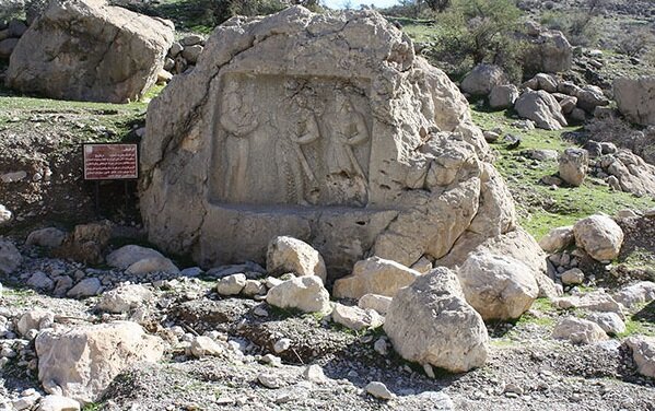 سنگ‌نگاره ساسانی