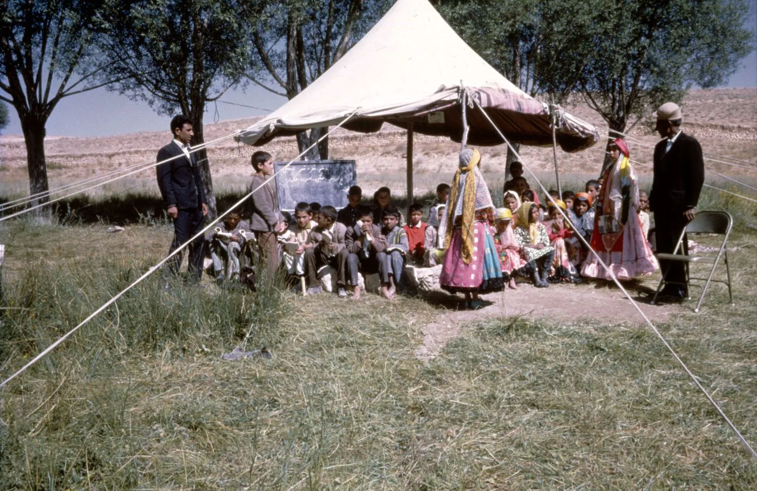 عکس‌هایی از ایران در دهه‌های سی و چهل شمسی