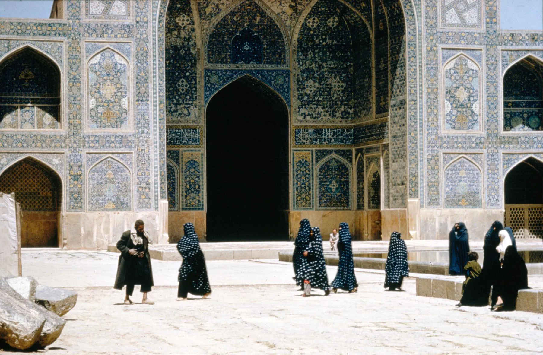 عکس‌هایی از ایران در دهه‌های سی و چهل شمسی