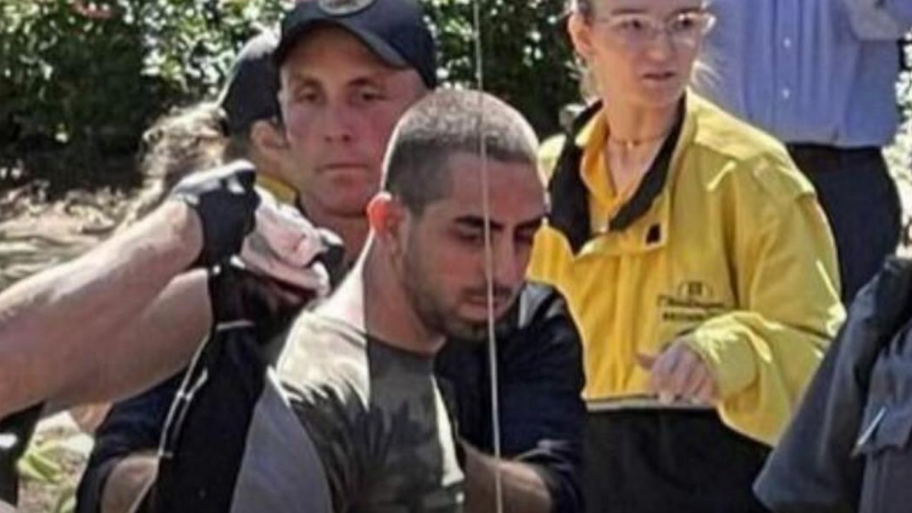 جزئیات حمله به سلمان رشدی در نیویورک+ ویدیو