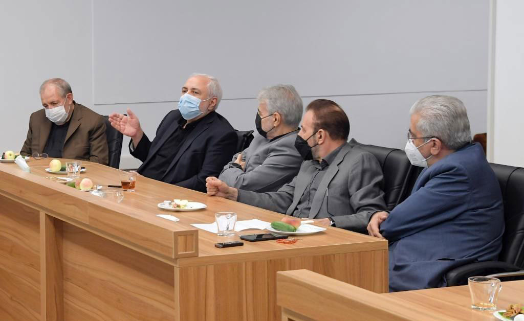 حسن روحانی:‌ اردیبهشت ۹۷ حاصل دی ۹۶ بود، چه کسی به ترامپ چراغ سبز نشان داد؟