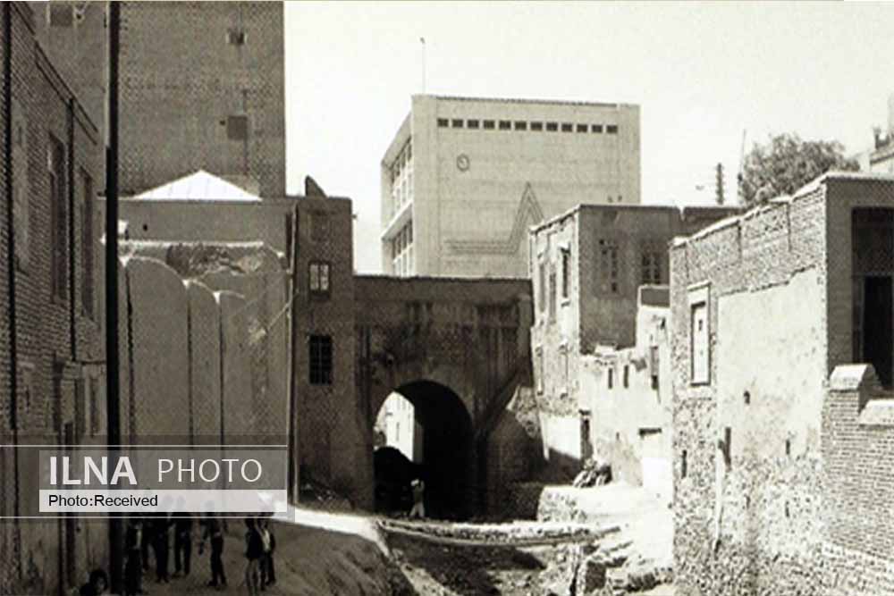 جانمایی یک کتیبه تاریخی 