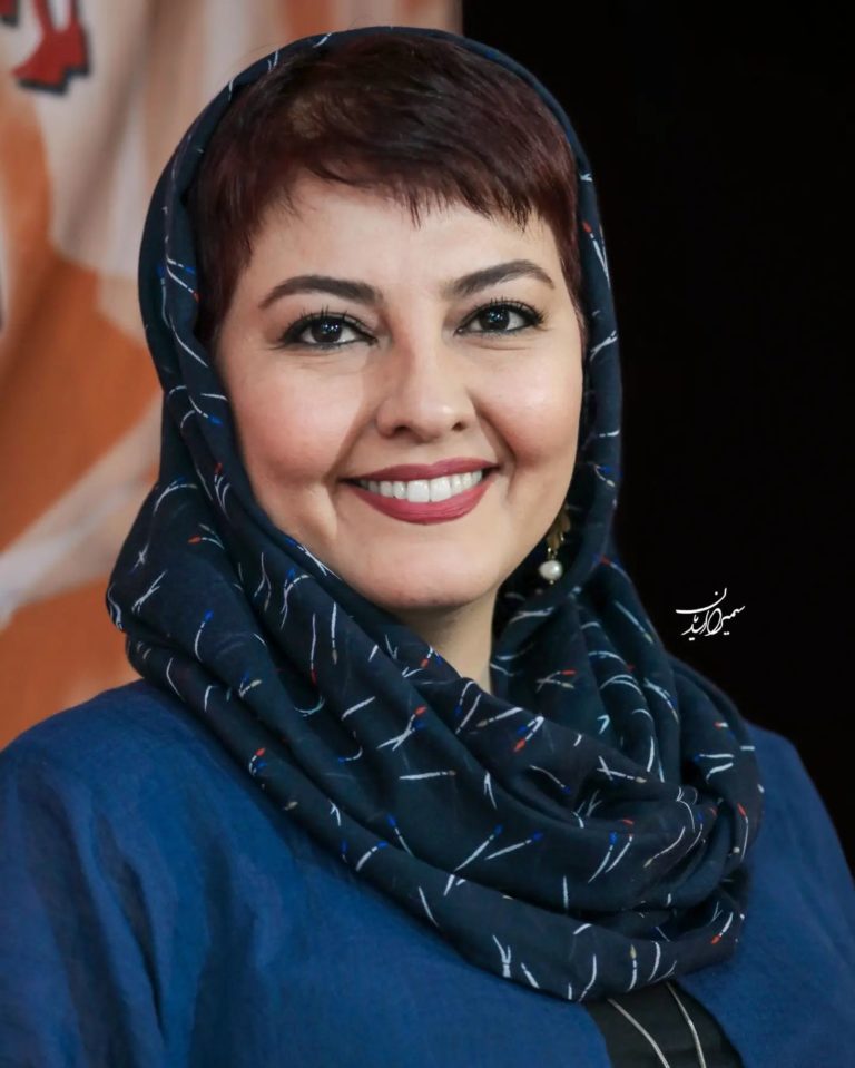 آناهیتا همتی 