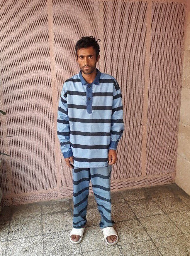 متجاوز