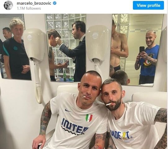 (تصاویر)سیگار بکش و رکوردار جام جهانمی شو!