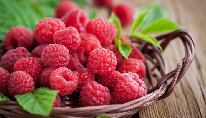 این میوه‌های خارجی را با ترازوی طلافروشی بخرید