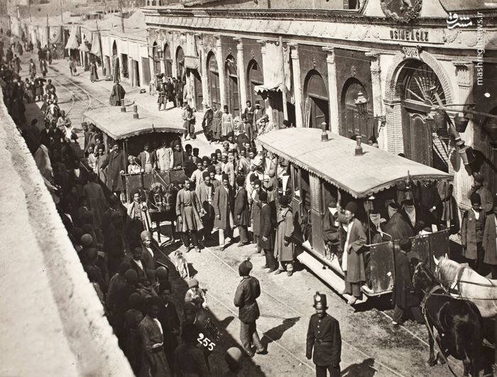 پارکینگ گاریهای قاجاری در تهران خیابان چراغ گاز