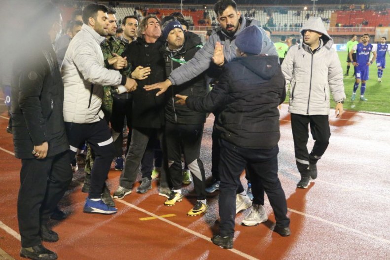 بیانیه مفصل مس علیه ساپینتو