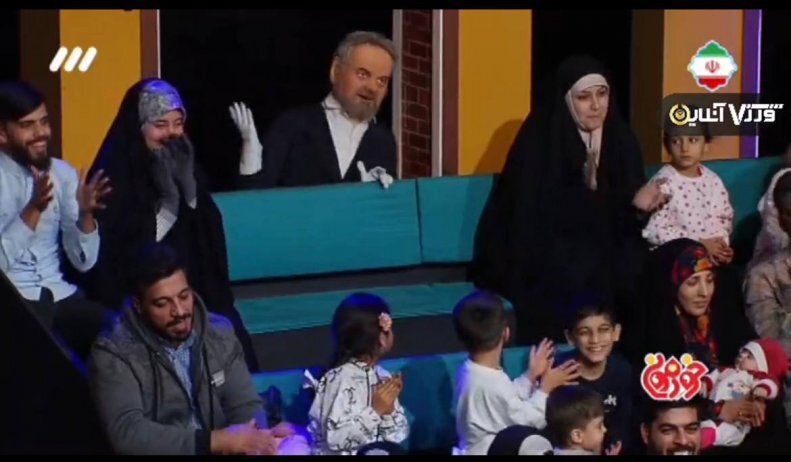 (عکس)رونمایی از عروسک جواد خیابانی