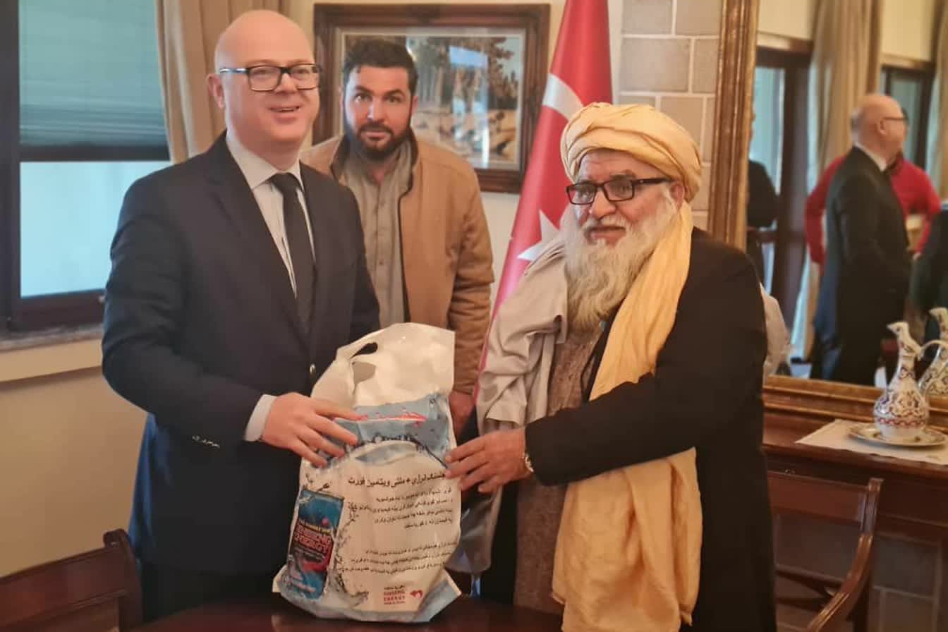 طالبان در یک کیسه پلاستیکی، ۵۰ هزار دلار به زلزله‌زدگان ترکیه کمک کرد!
