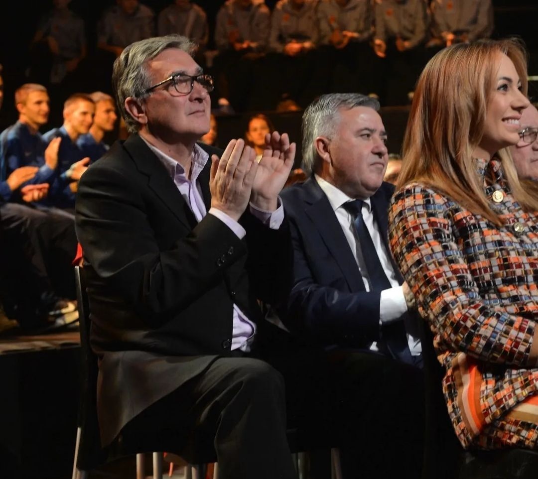 برانکو در مراسم خاک‌سپاری بلاژویچ